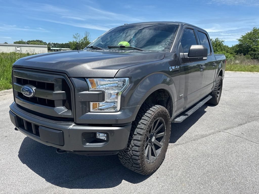 Used 2017 Magnetic Ford XLT image 7