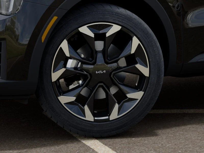 New 2026 Ebony Black Kia SX image 9