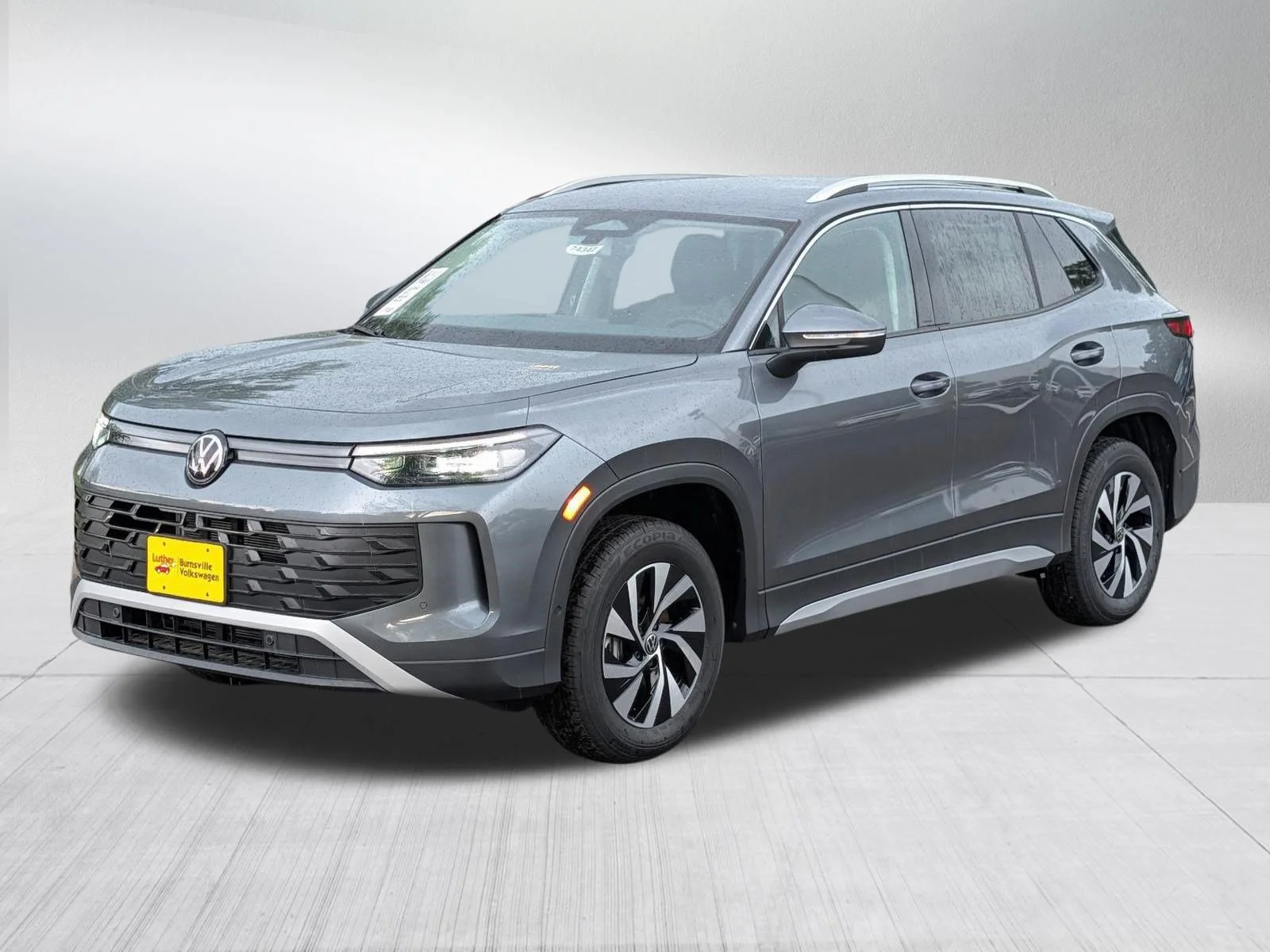 New 2026 Platinum Gray Metallic Volkswagen S image 2