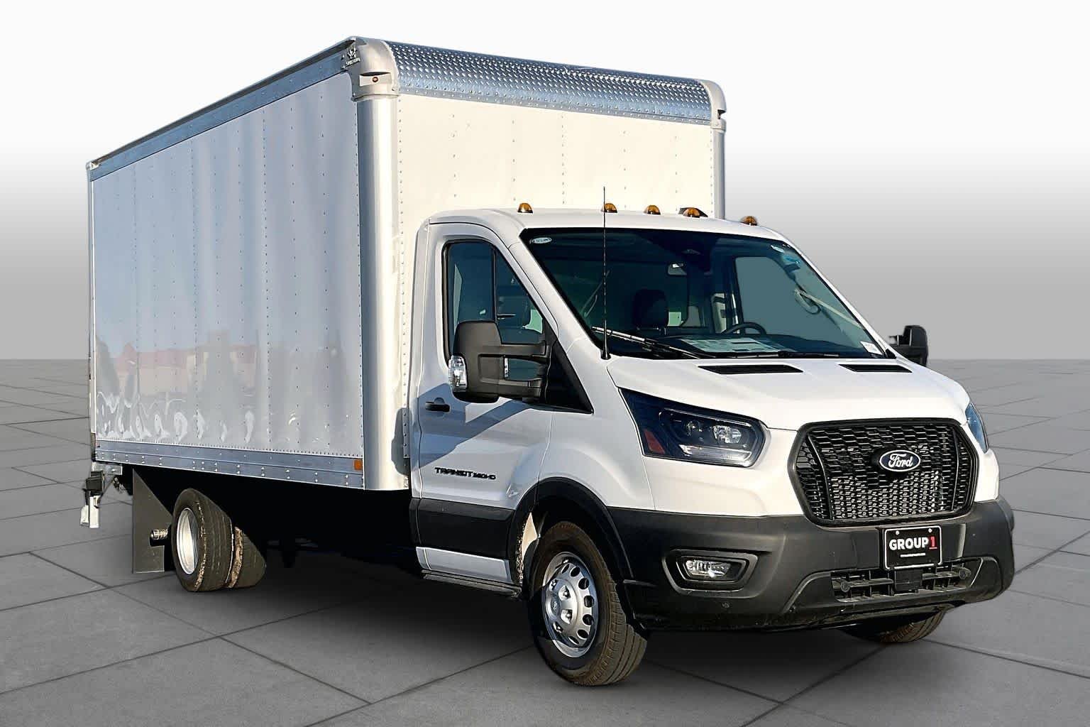New 2026 Oxford White Ford Chassis Cab image 2