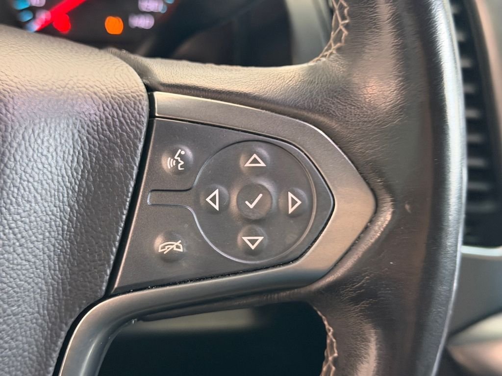 Used 2019 Black Chevrolet LT image 22