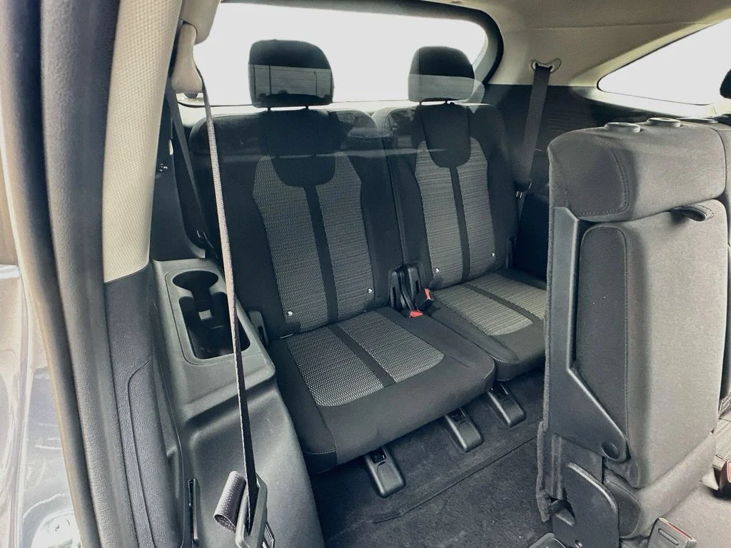 Certified Used 2025 Silver Kia LX image 24