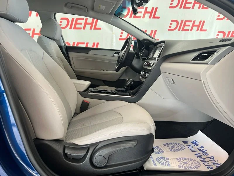 Used 2018 Blue Hyundai SEL+ image 12