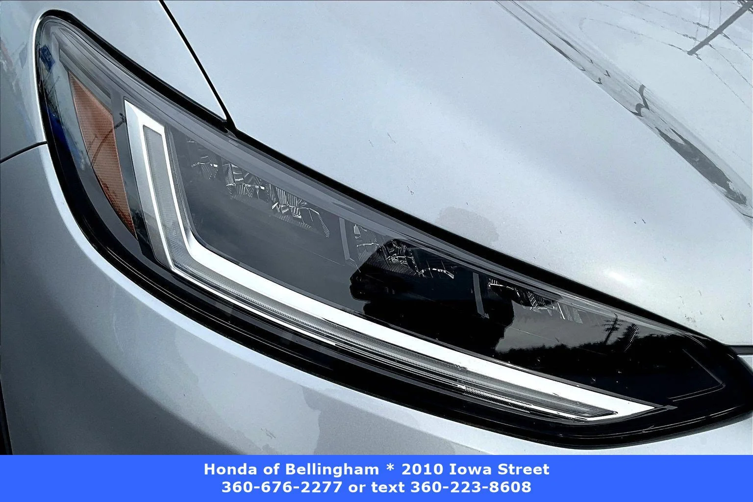 Certified Used 2025 Lunar Silver Metallic Honda AWD LX image 61