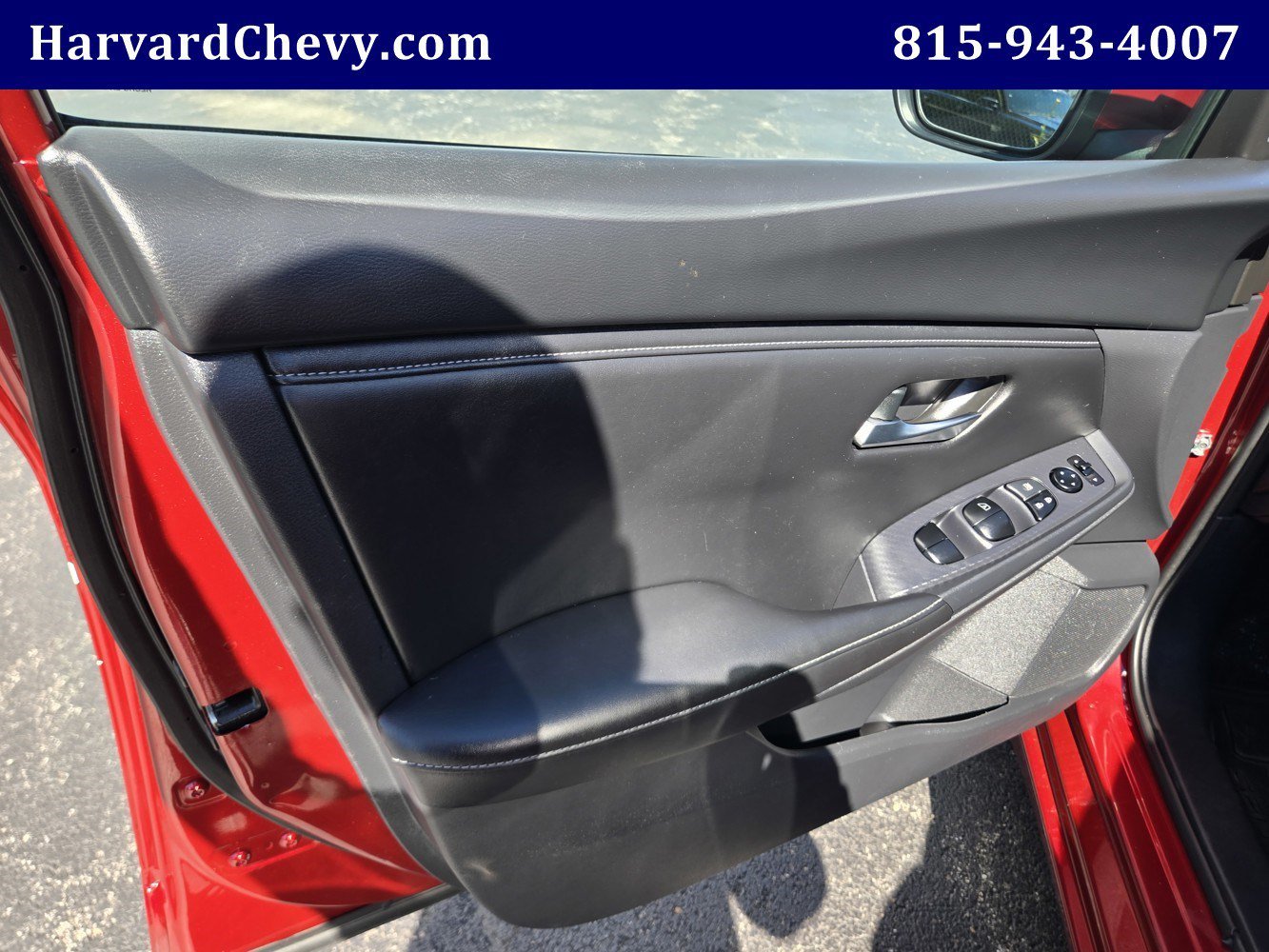 Used 2024 Red Nissan SV Xtronic CVT image 30