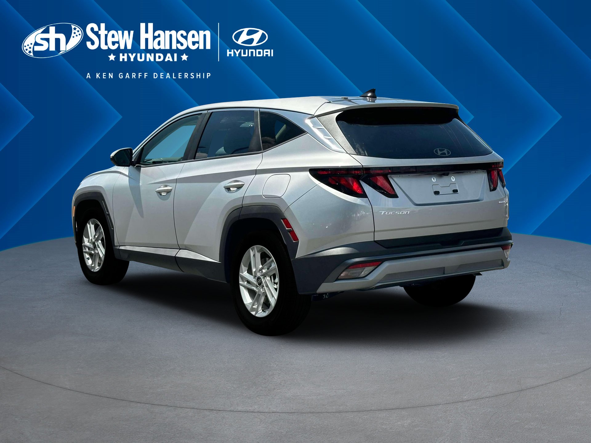 New 2026 Shimmering Silver Hyundai SE image 6