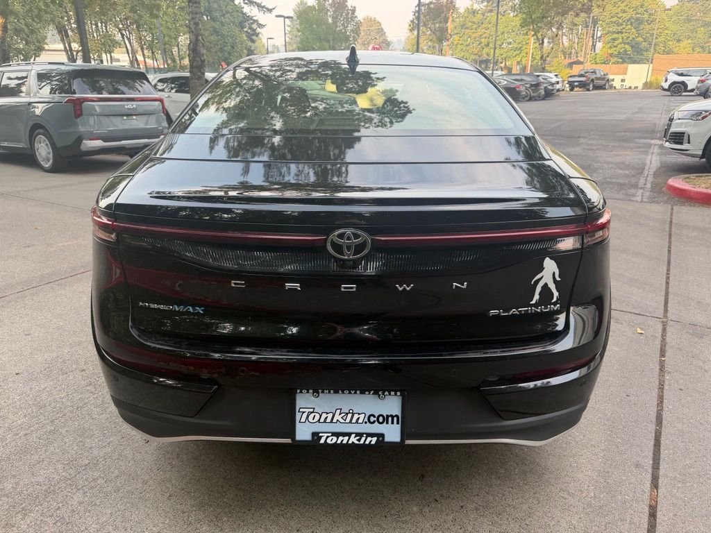 Used 2023 Black Toyota Platinum image 5