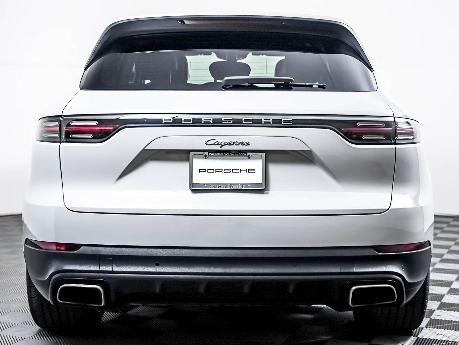 Certified Used 2023 CHALK Porsche  image 11