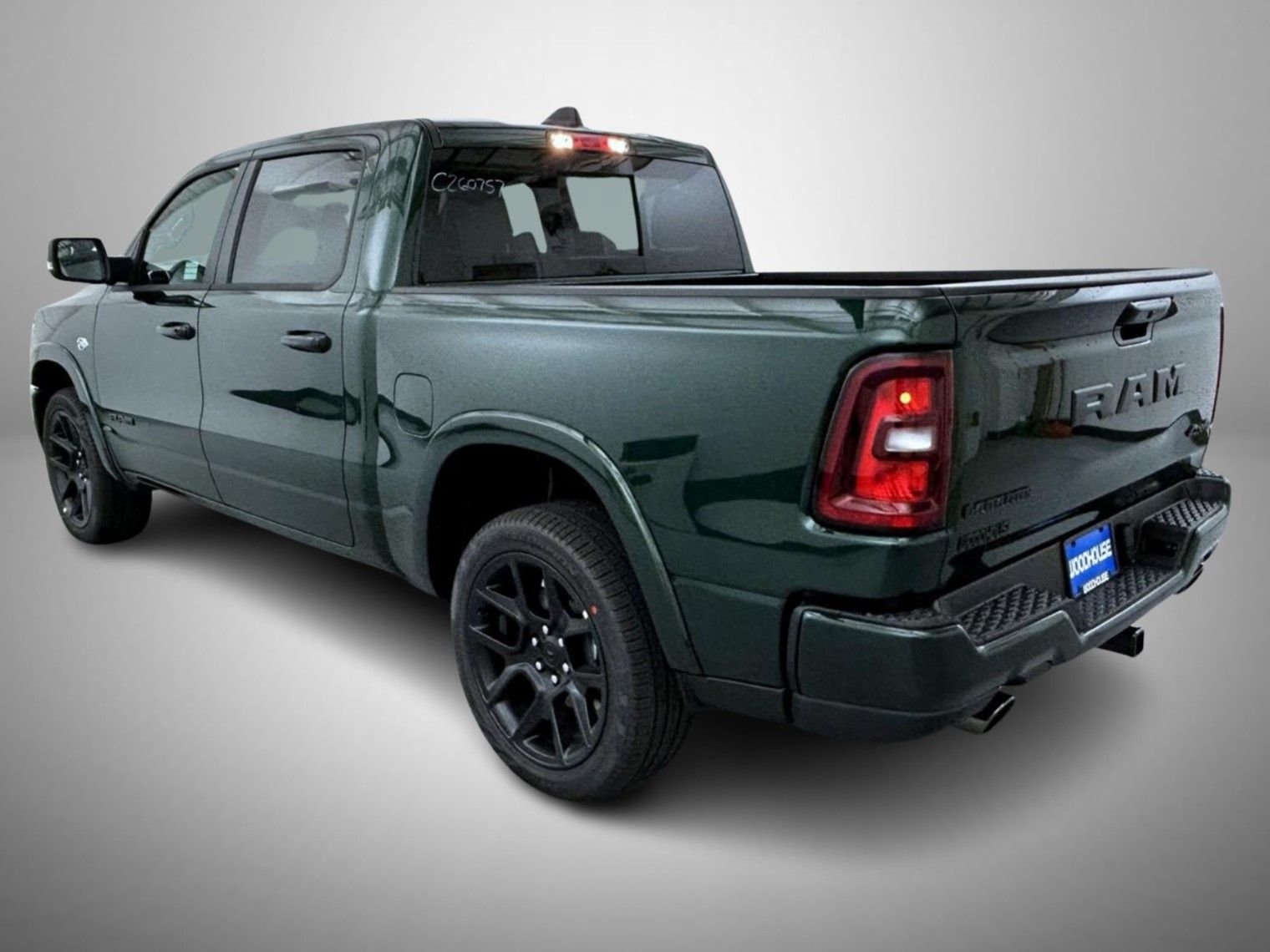 New 2026 Serrano-Green Metallic Exterior Paint RAM Laramie image 7