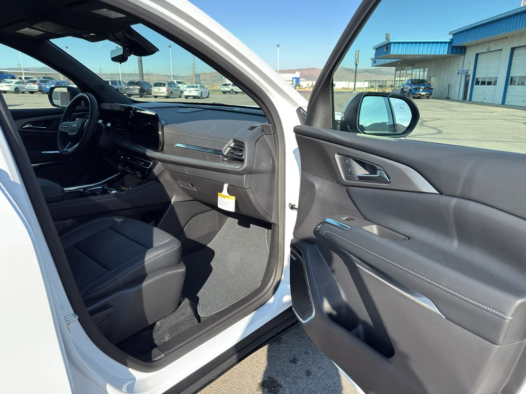 2026 Chevrolet Traverse LT - Photo 20
