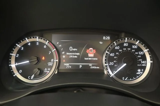 2023 Toyota Highlander XSE - Photo 11