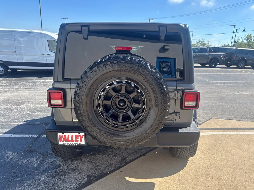 Certified Used 2020 Sting Gray Clearcoat Jeep Unlimited Sport S image 5