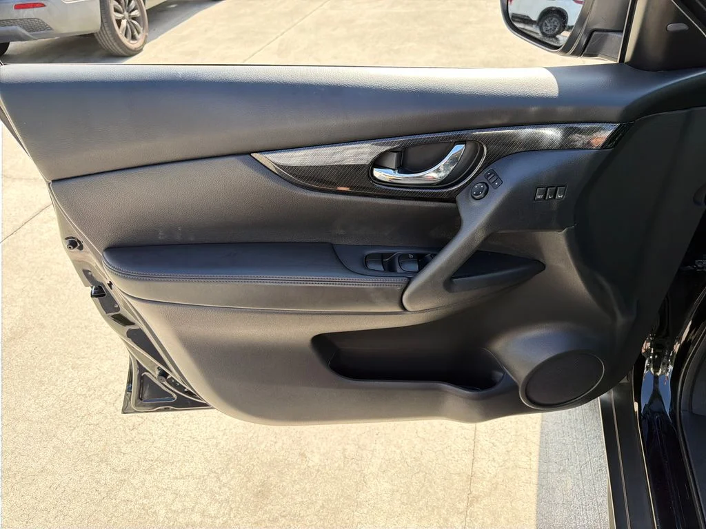 2019 Nissan Rogue SL - Photo 23