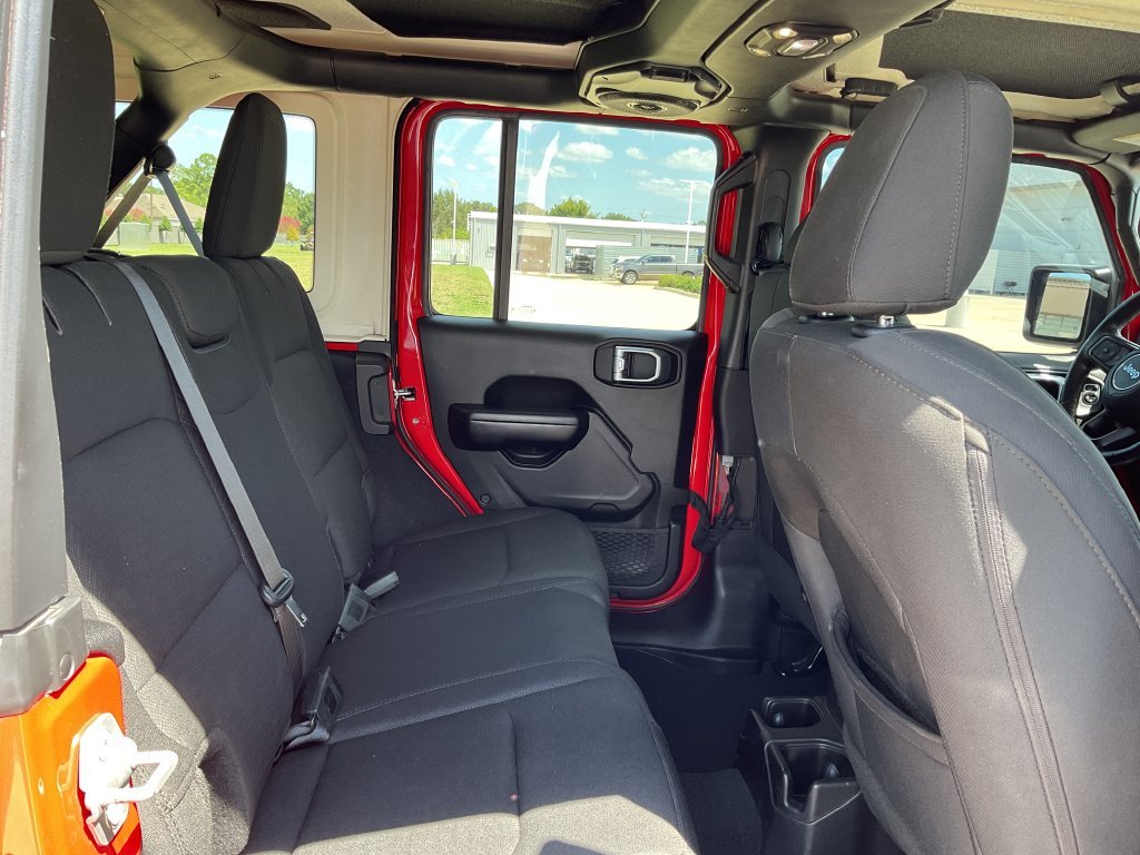Used 2019 Red Jeep Unlimited Sport S image 15