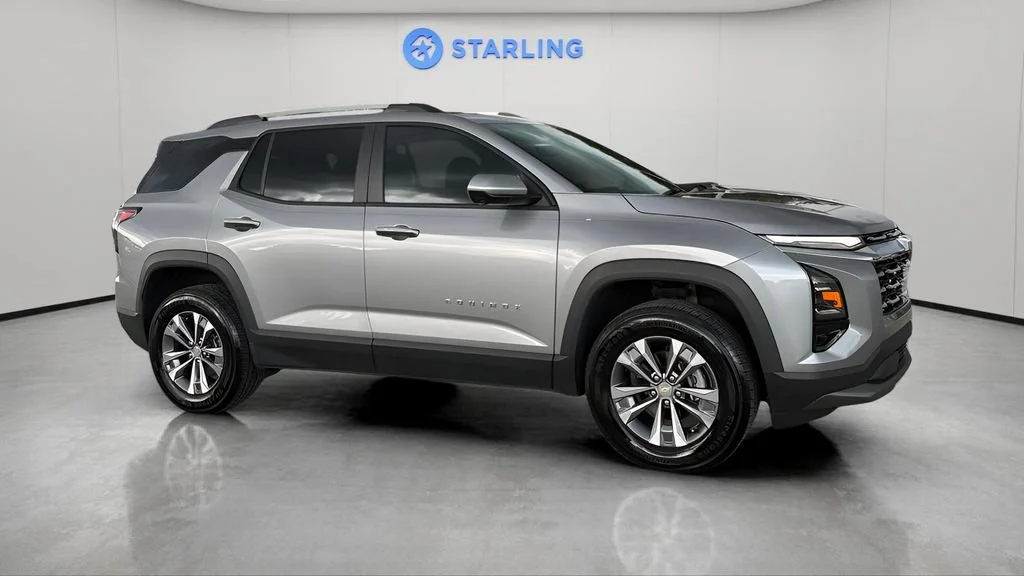 Used 2025 Sterling Gray Metallic Chevrolet LT image 13