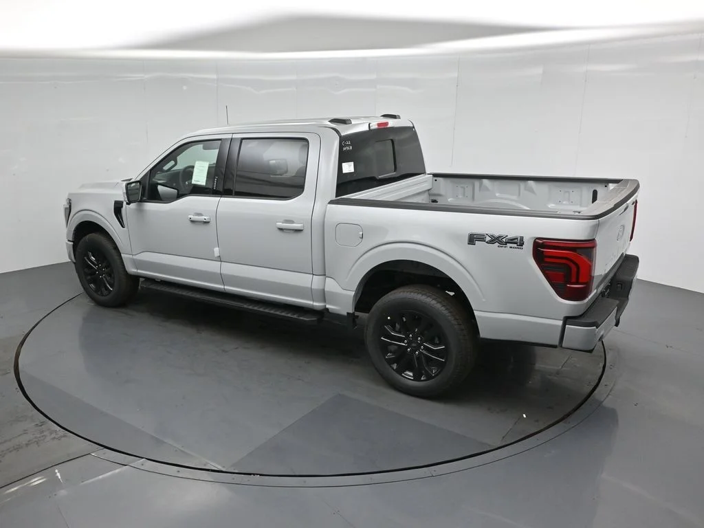 New 2026 Avalanche Ford Lariat image 40