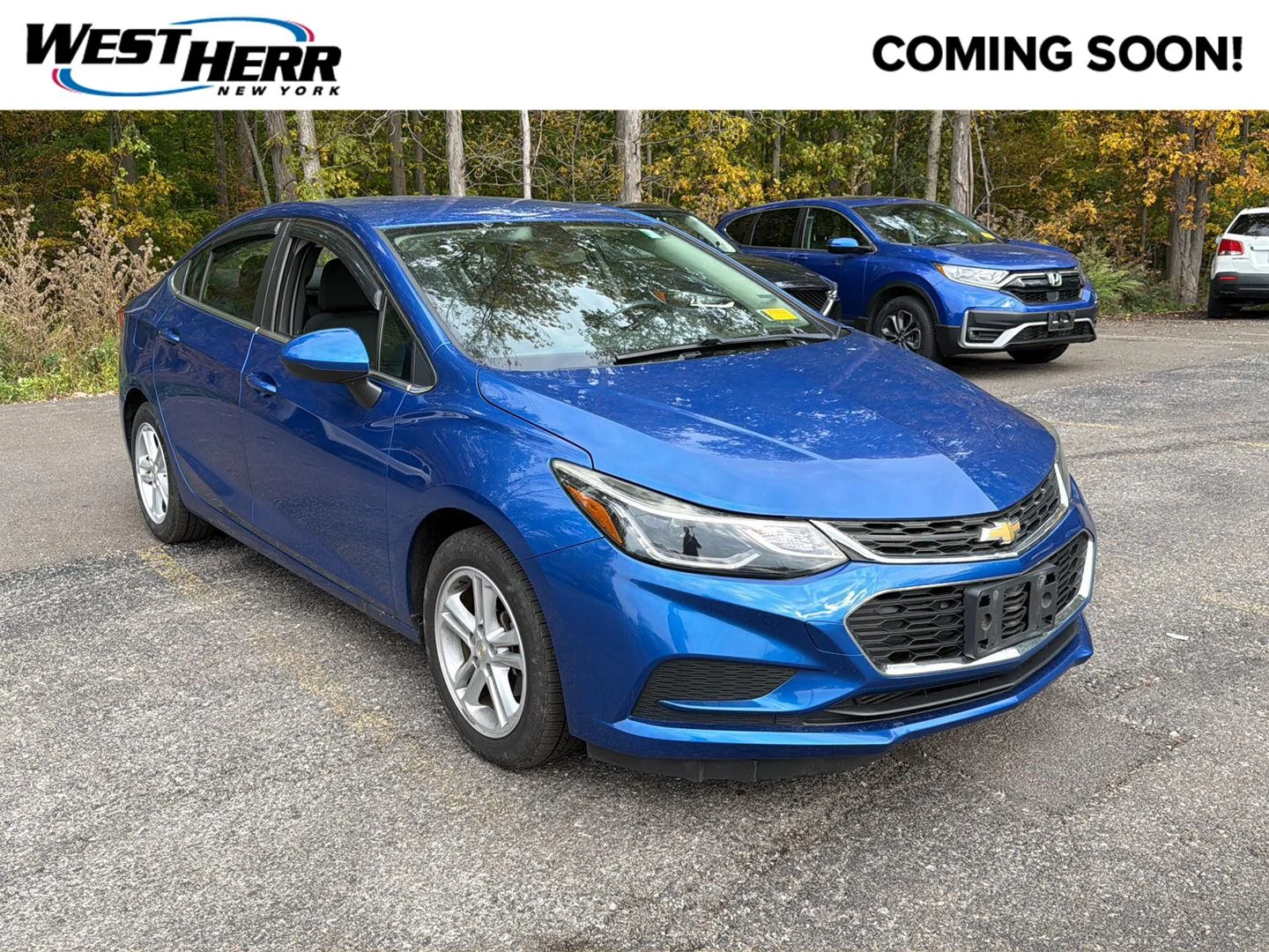 Used 2018 Kinetic Blue Metallic Chevrolet LT image 1