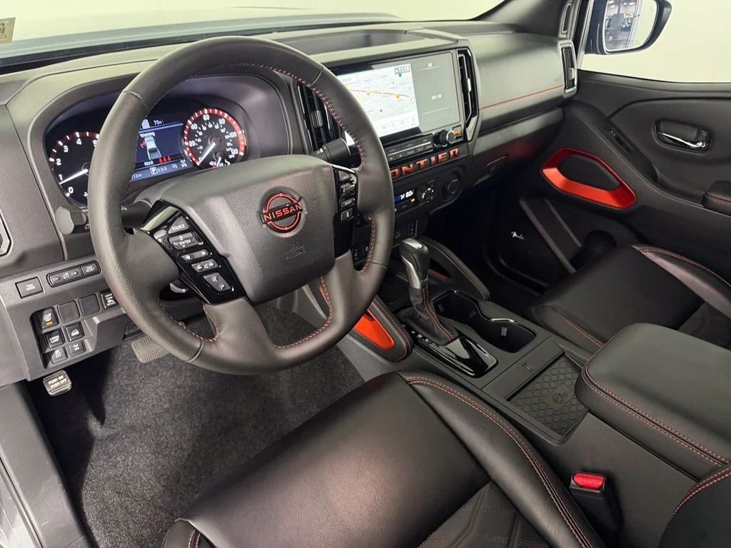 Used 2025 Gray Nissan PRO-4X image 13