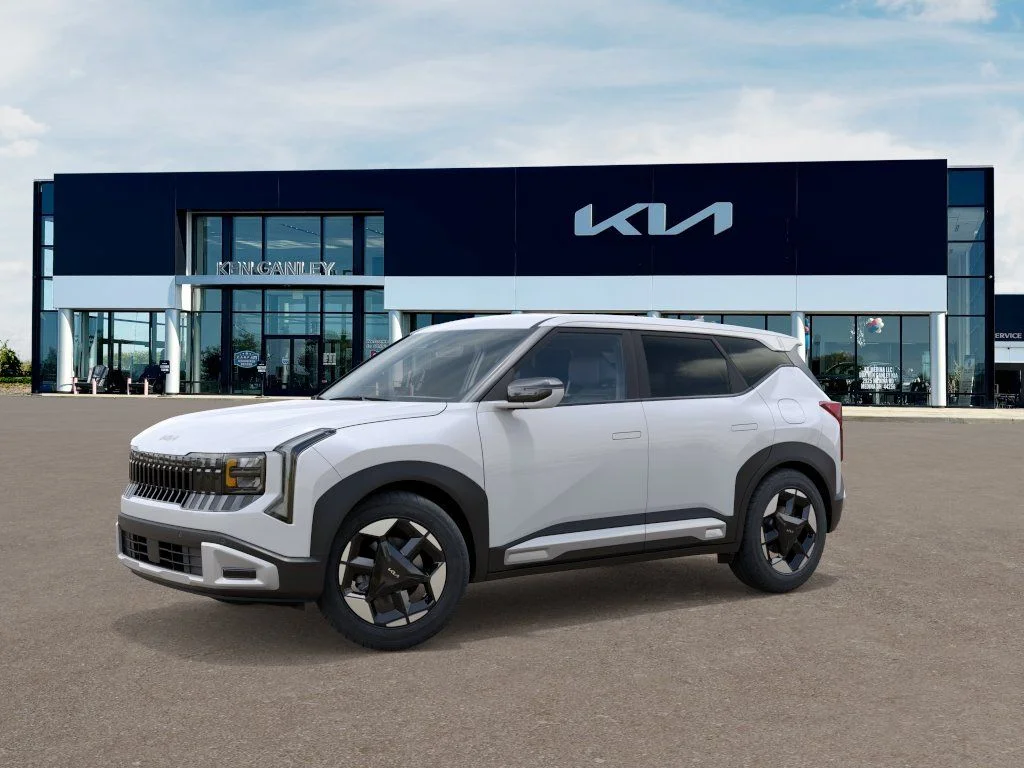 New 2027 Snow White Pearl Kia S image 3