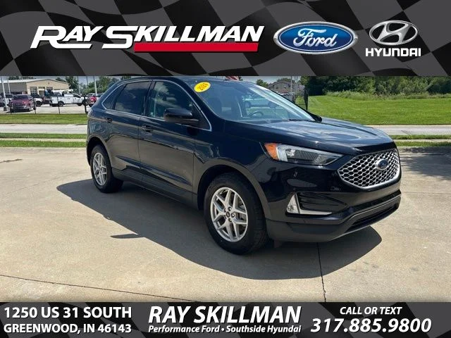 Certified Used 2024 Black Ford SEL image 1