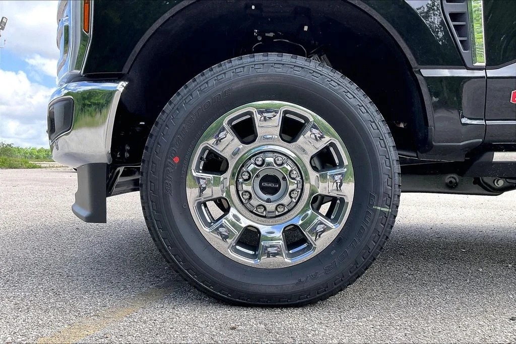 New 2026 Ford Super Duty F-250 King Ranch 4D Crew Cab