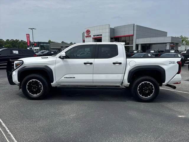 Certified Used 2025 ICE CAP Toyota  image 6