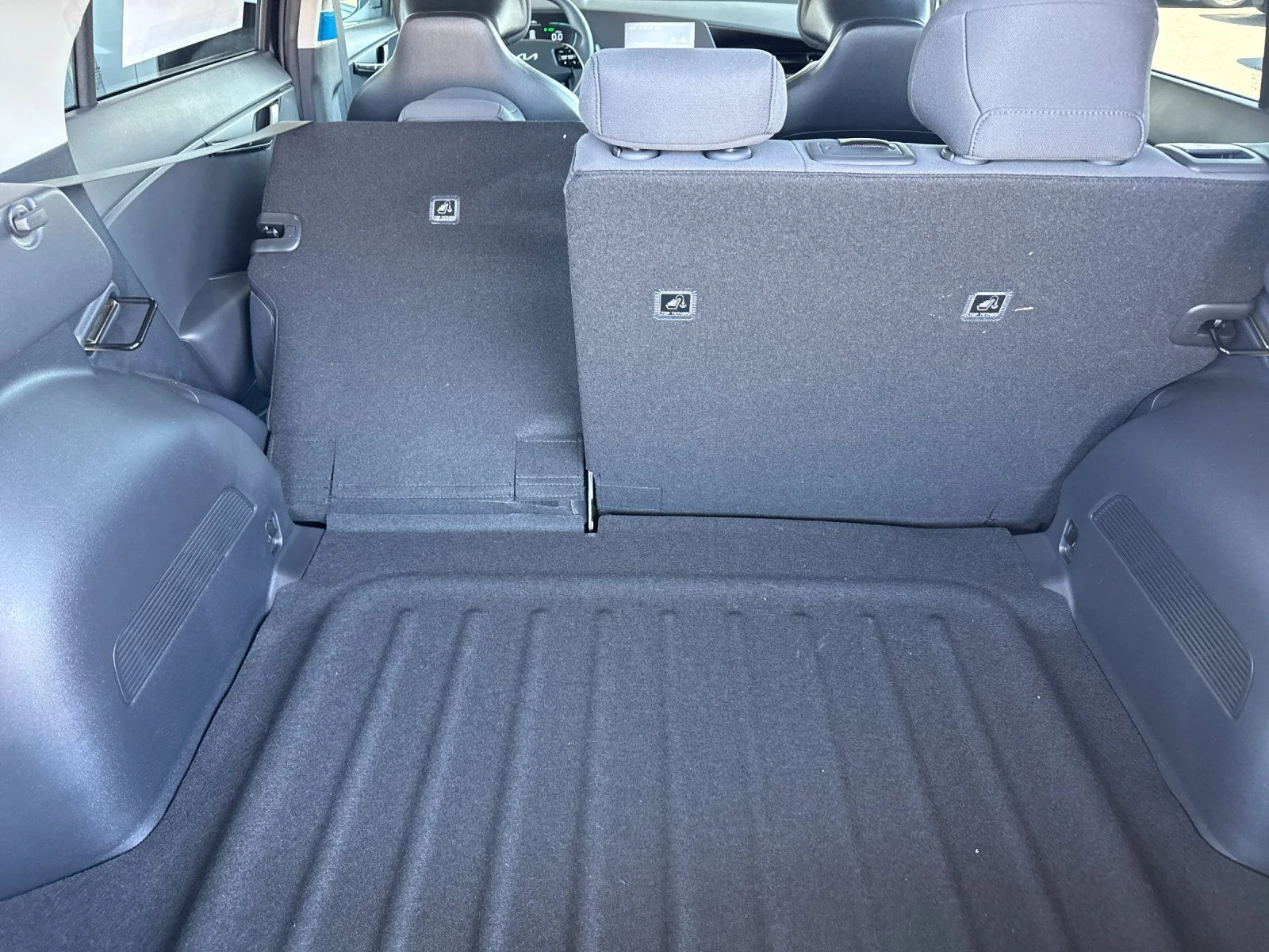 New 2026 Black Kia LX image 15