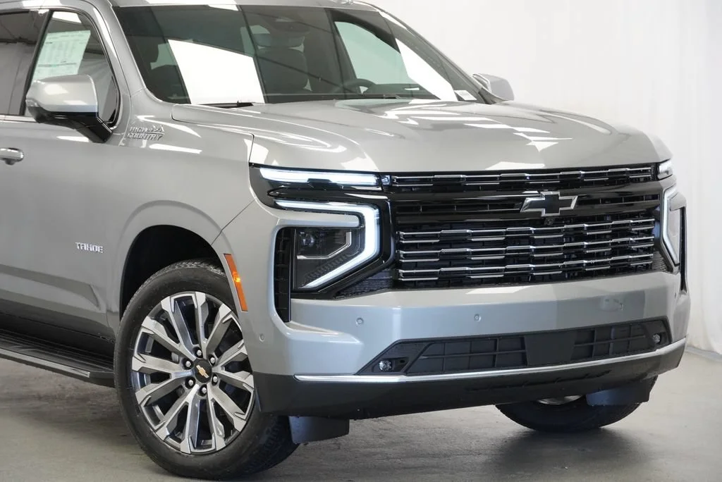 New 2026 Sterling Gray Metallic Chevrolet High Country image 8