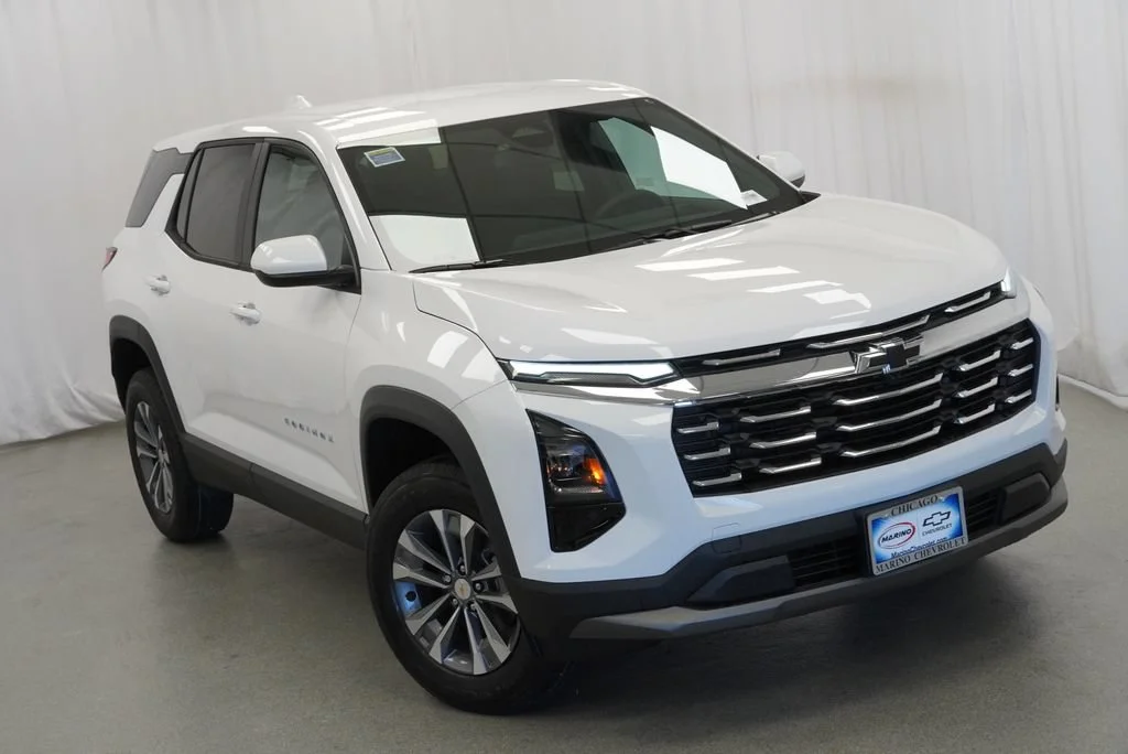 New 2027 Summit White Chevrolet LT image 34