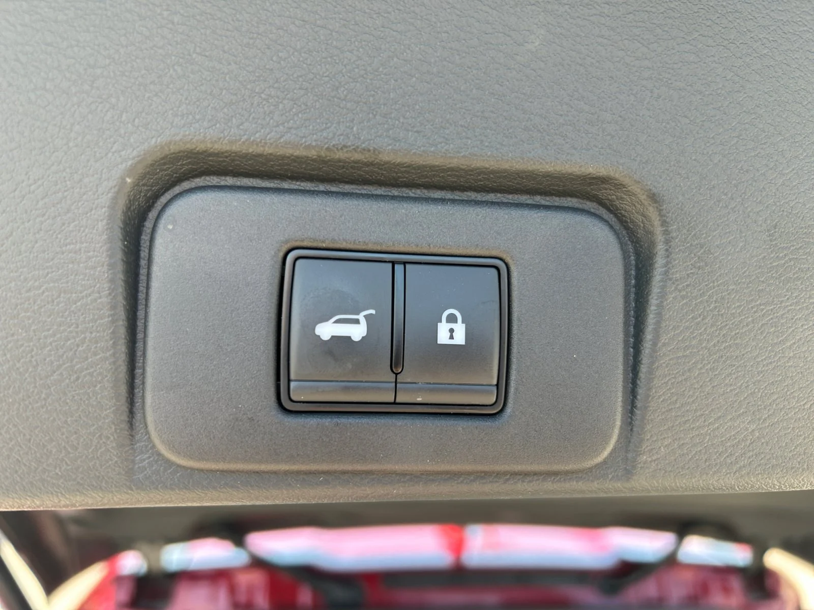 Used 2024 RED METALLIC Nissan SV Moonroof AWD image 11