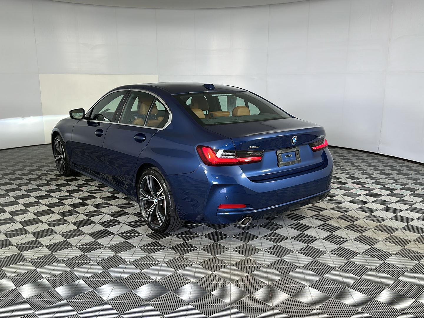 Certified Used 2024 Phytonic Blue Metallic BMW 330i xDrive image 31