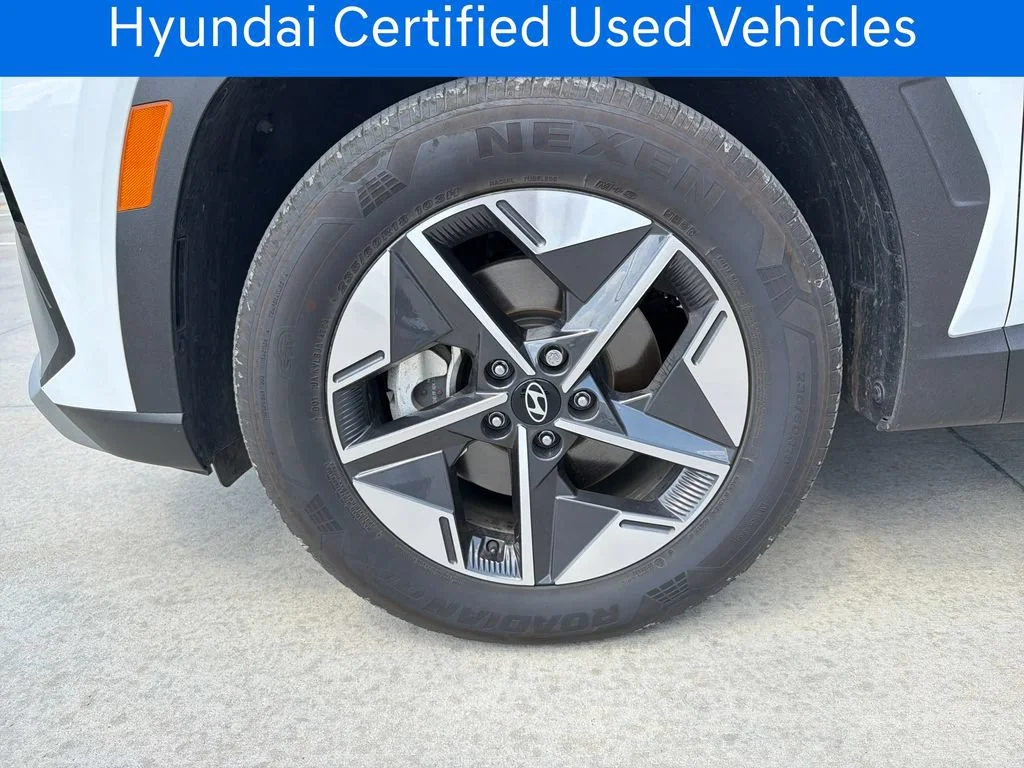 Certified Pre-Owned 2025 Hyundai Tucson Hybrid SEL Convenience