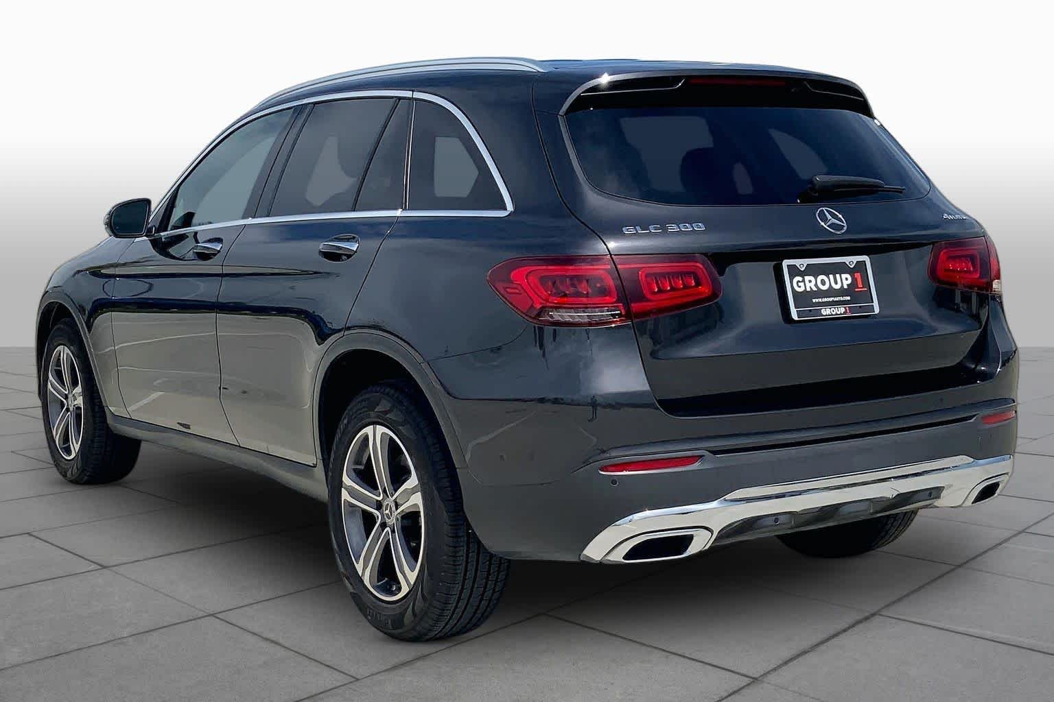 Used 2021 Graphite Grey Metallic Mercedes-Benz GLC 300 image 12