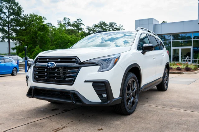 New 2026 Crystal White Pearl Subaru Onyx Edition Touring image 11