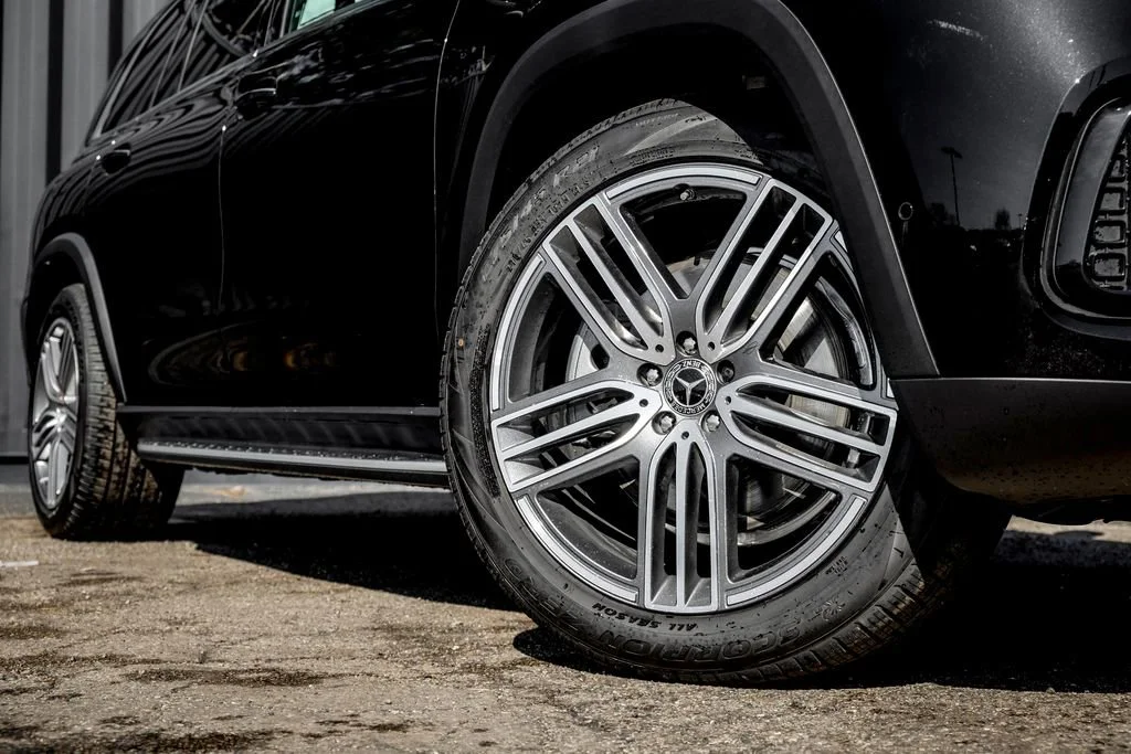 New 2026 Obsidian Black Metallic Mercedes-Benz GLS 450 image 44