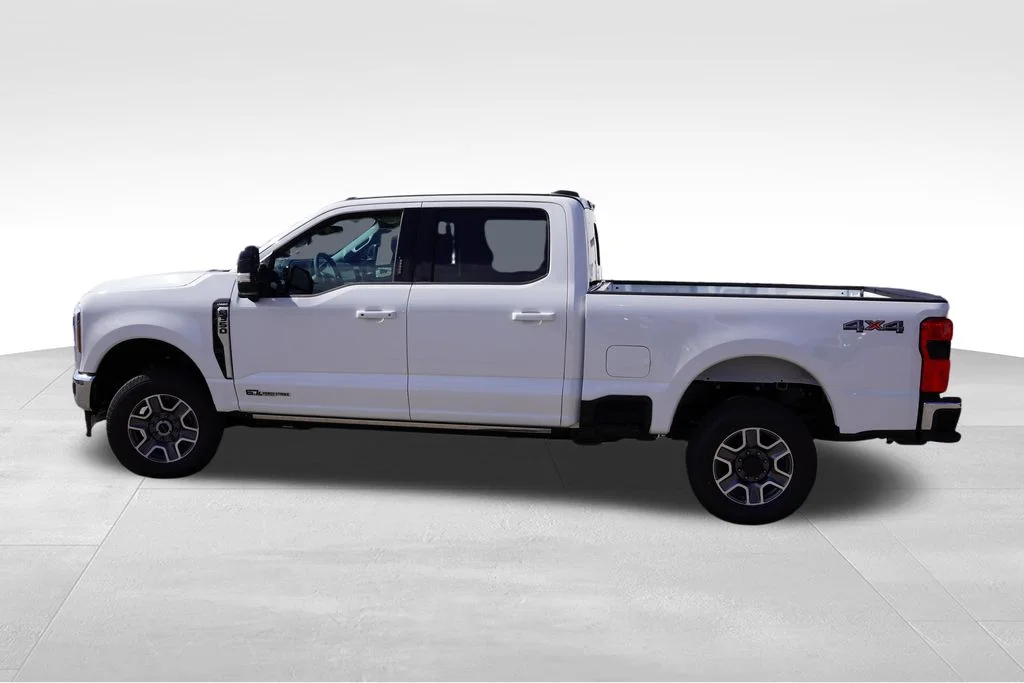New 2026 Star White Metallic Tri-Coat Ford Lariat image 6