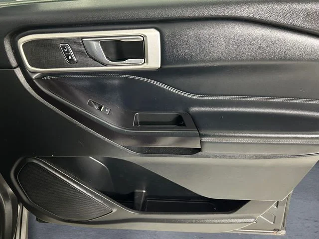 Used 2020 Gray Ford XLT image 15