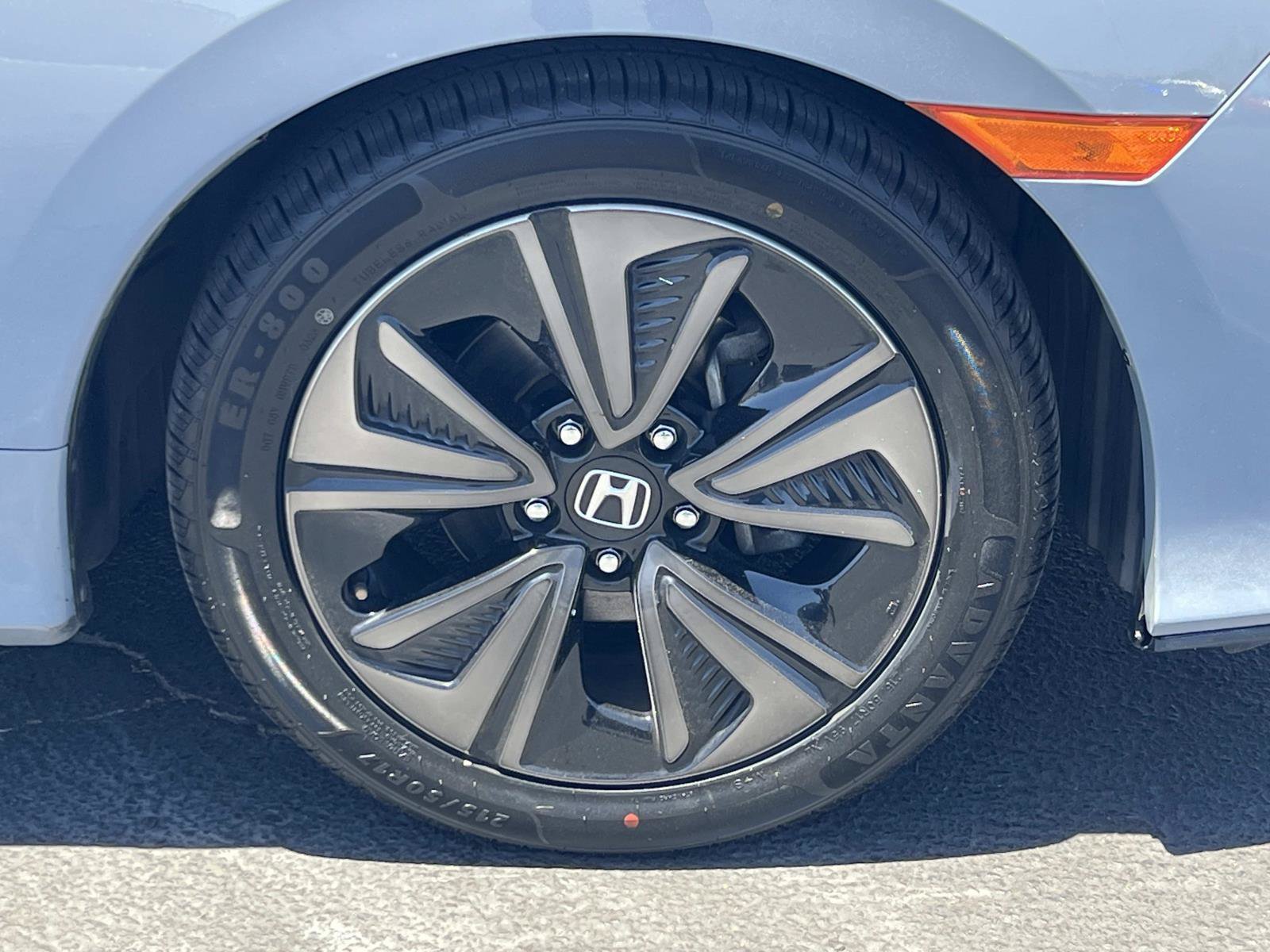 2018 Honda Civic Hatchback EX - Photo 27
