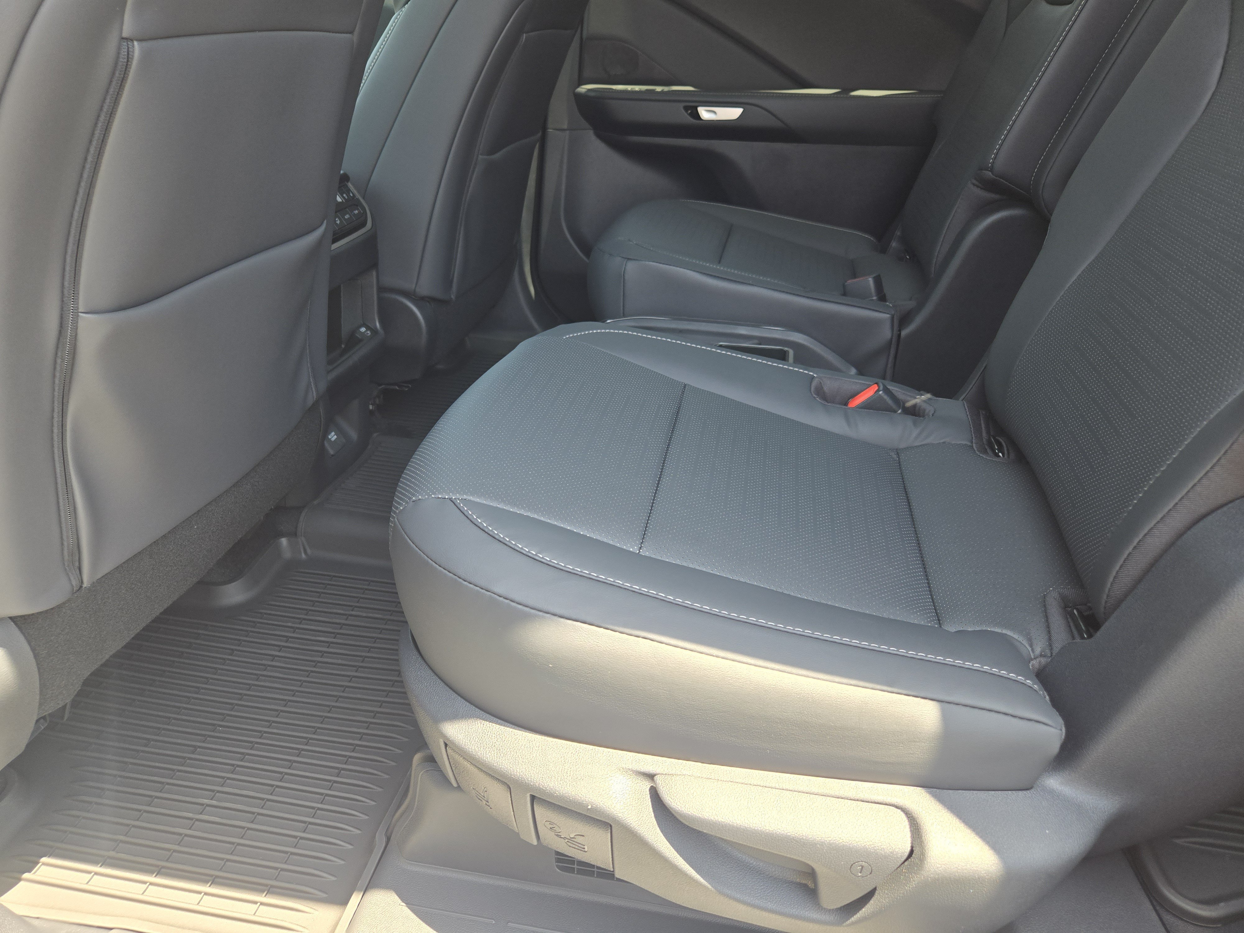 New 2026 Celestial Silver Metallic Lexus F SPORT PERFORMANCE PREMIUM AWD image 19
