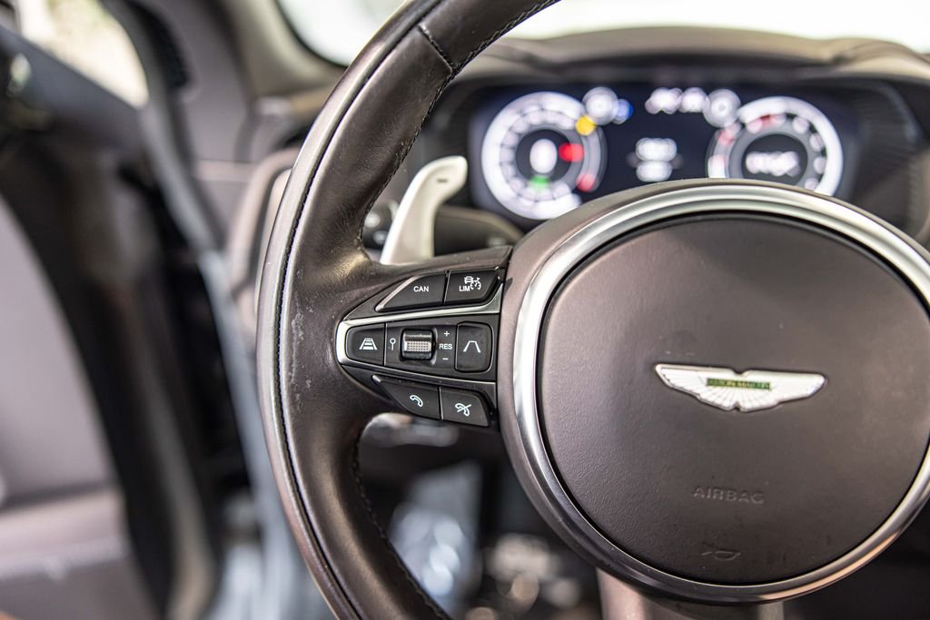 Used 2023 Silver Aston Martin 707 image 21