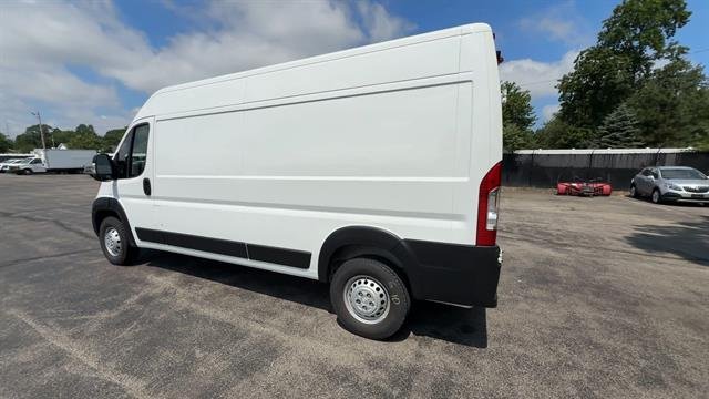 Used 2025 Bright White Clearcoat Ram Tradesman image 6