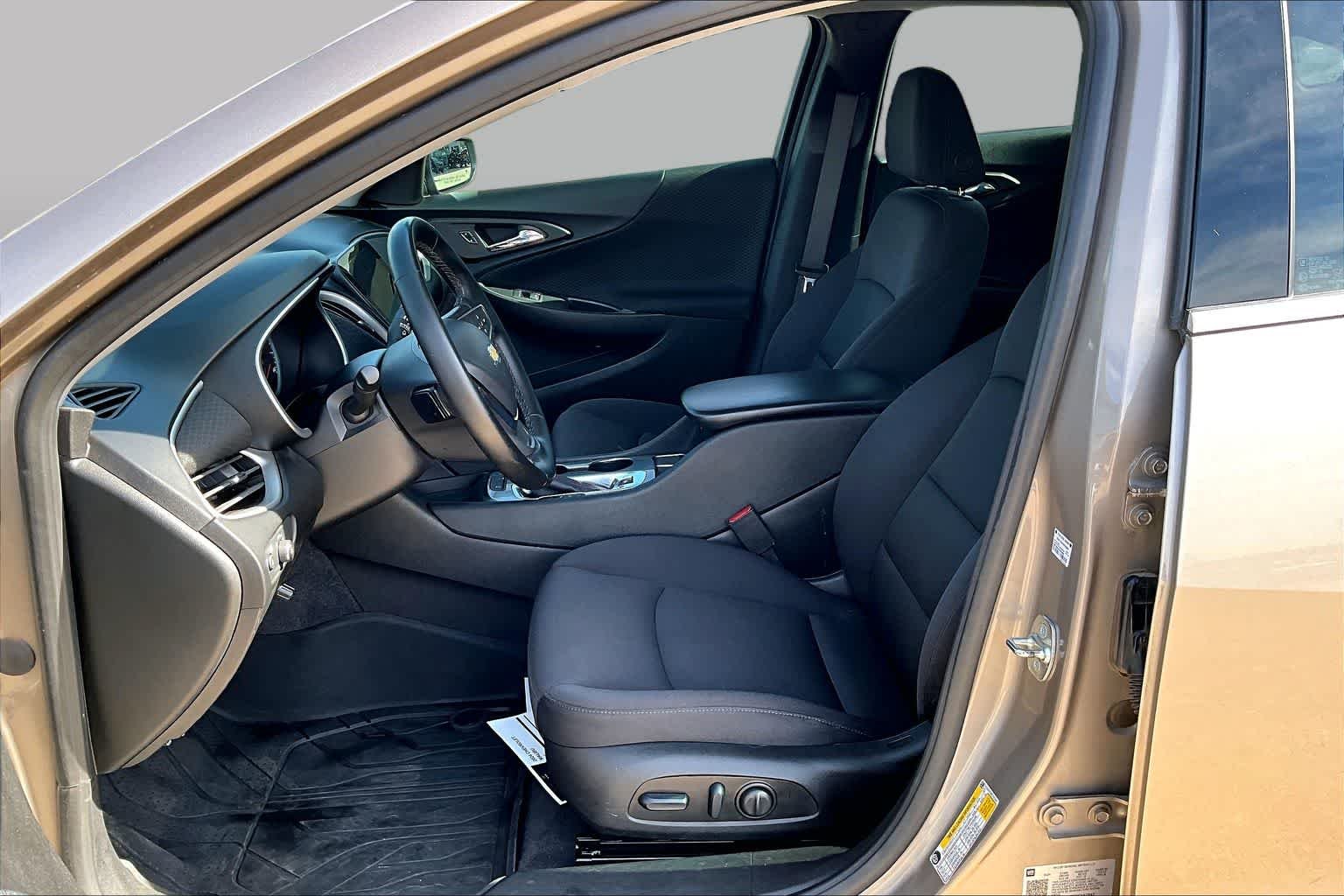 Used 2024 Mineral Gray Metallic Chevrolet RS image 10