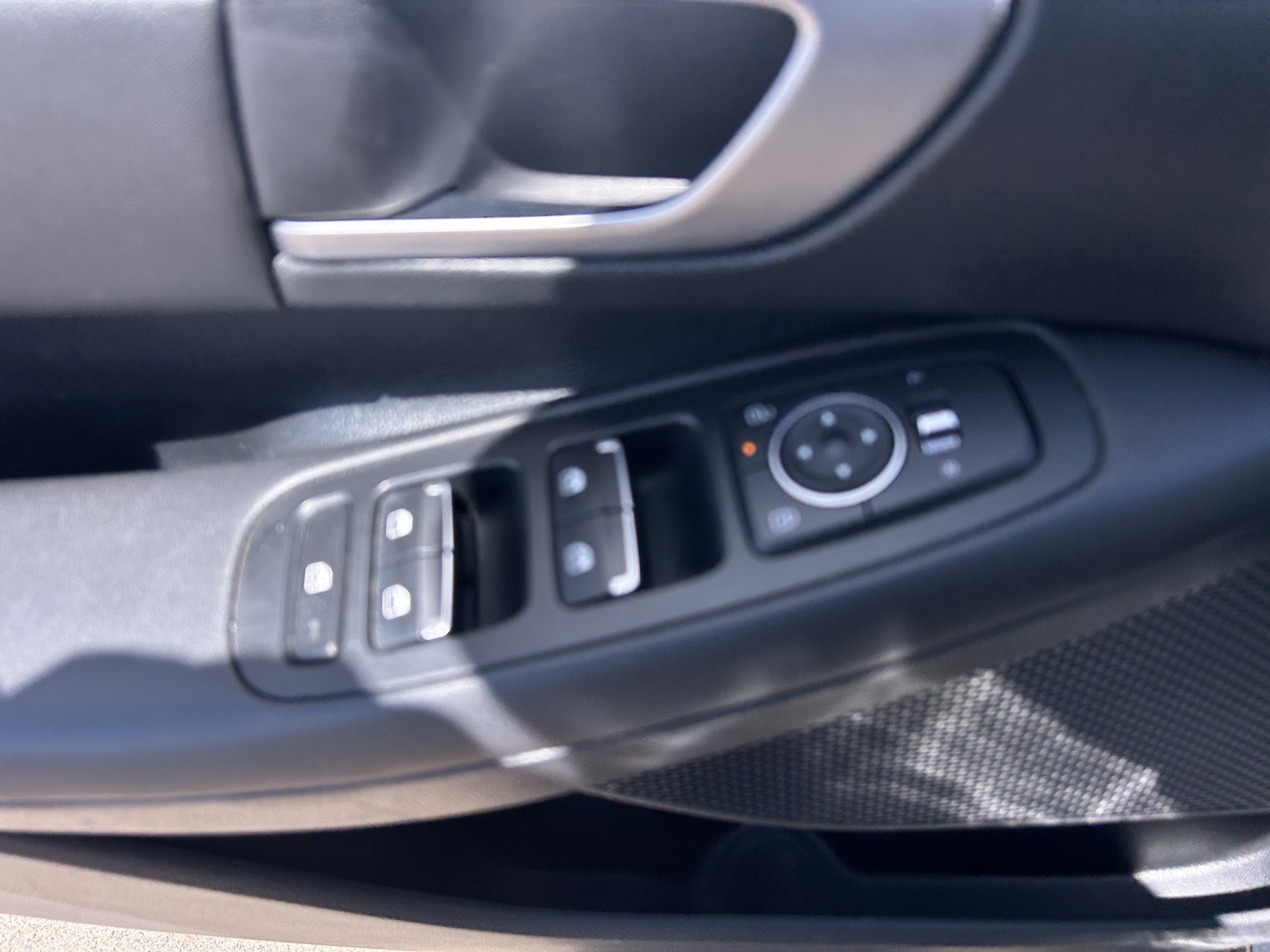 Certified Used 2024 Onyx Black Hyundai SEL image 29