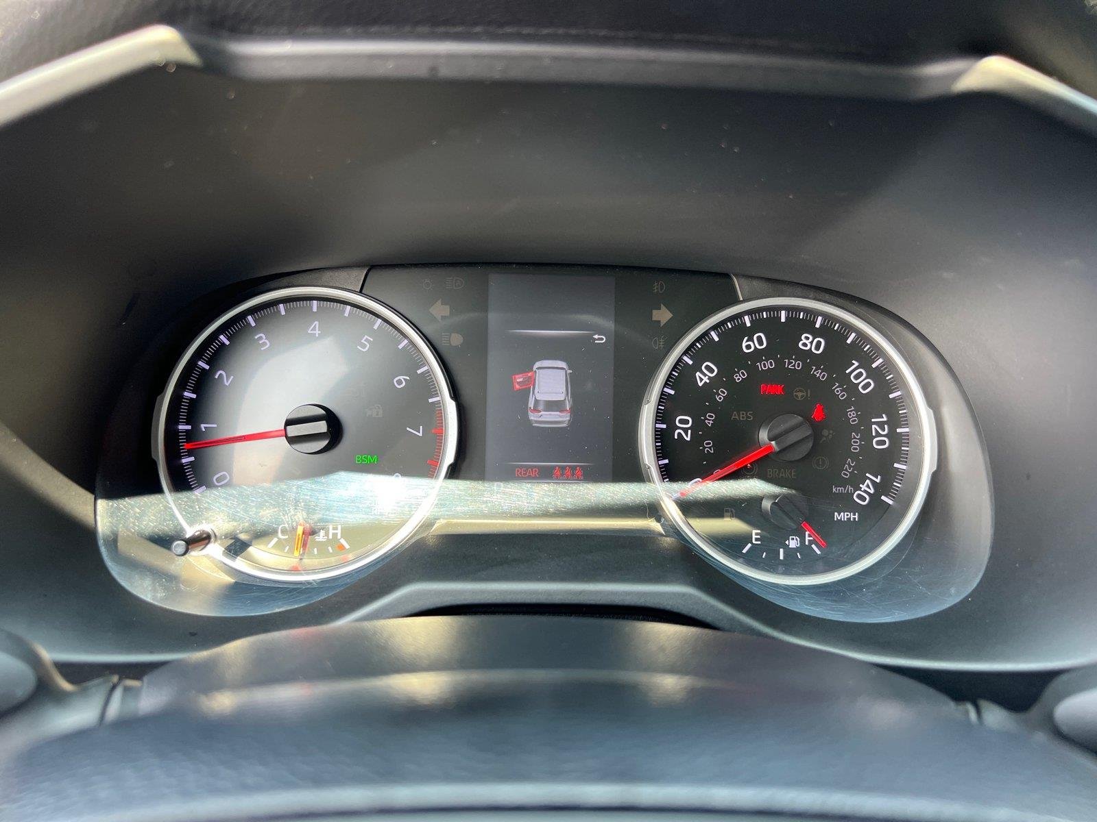 Used 2020 Magnetic Gray Metallic Toyota XLE image 27