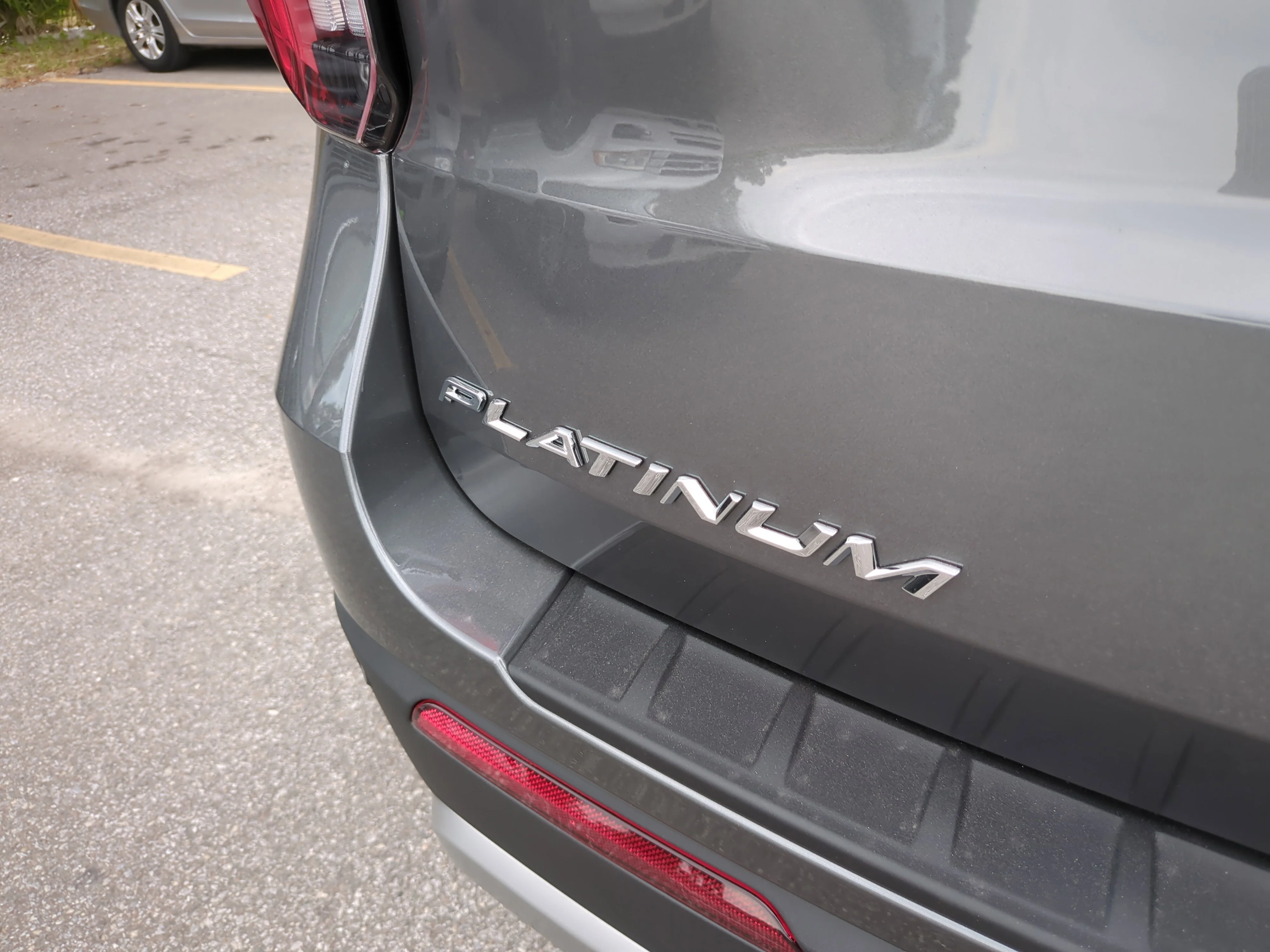 New 2026 Carbonized Gray Metallic Ford Platinum™ image 11