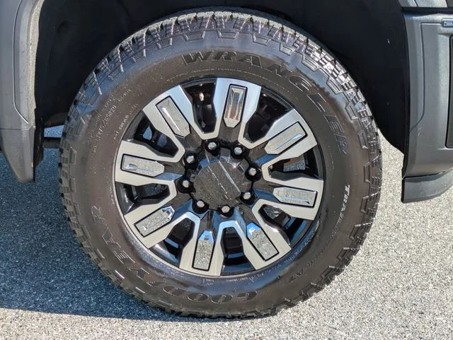 Certified Used 2024 Onyx Black GMC Denali image 11