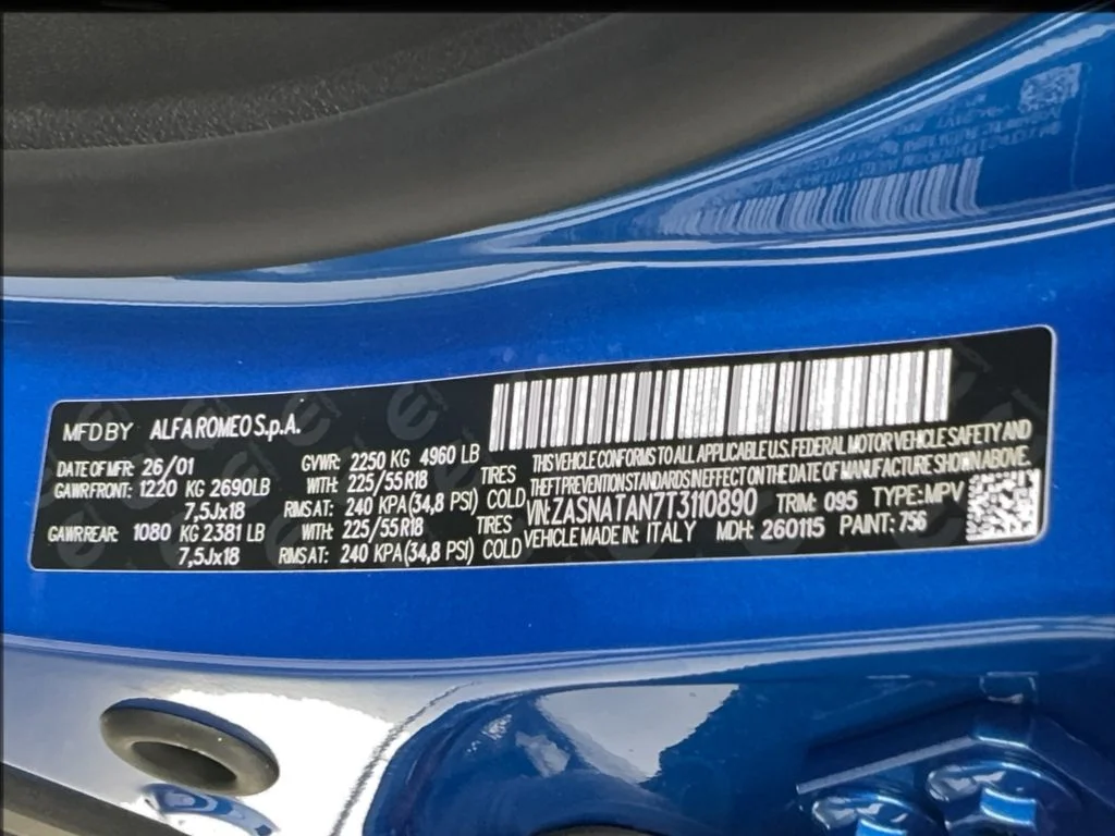 New 2026 Blue Alfa Romeo Base image 50