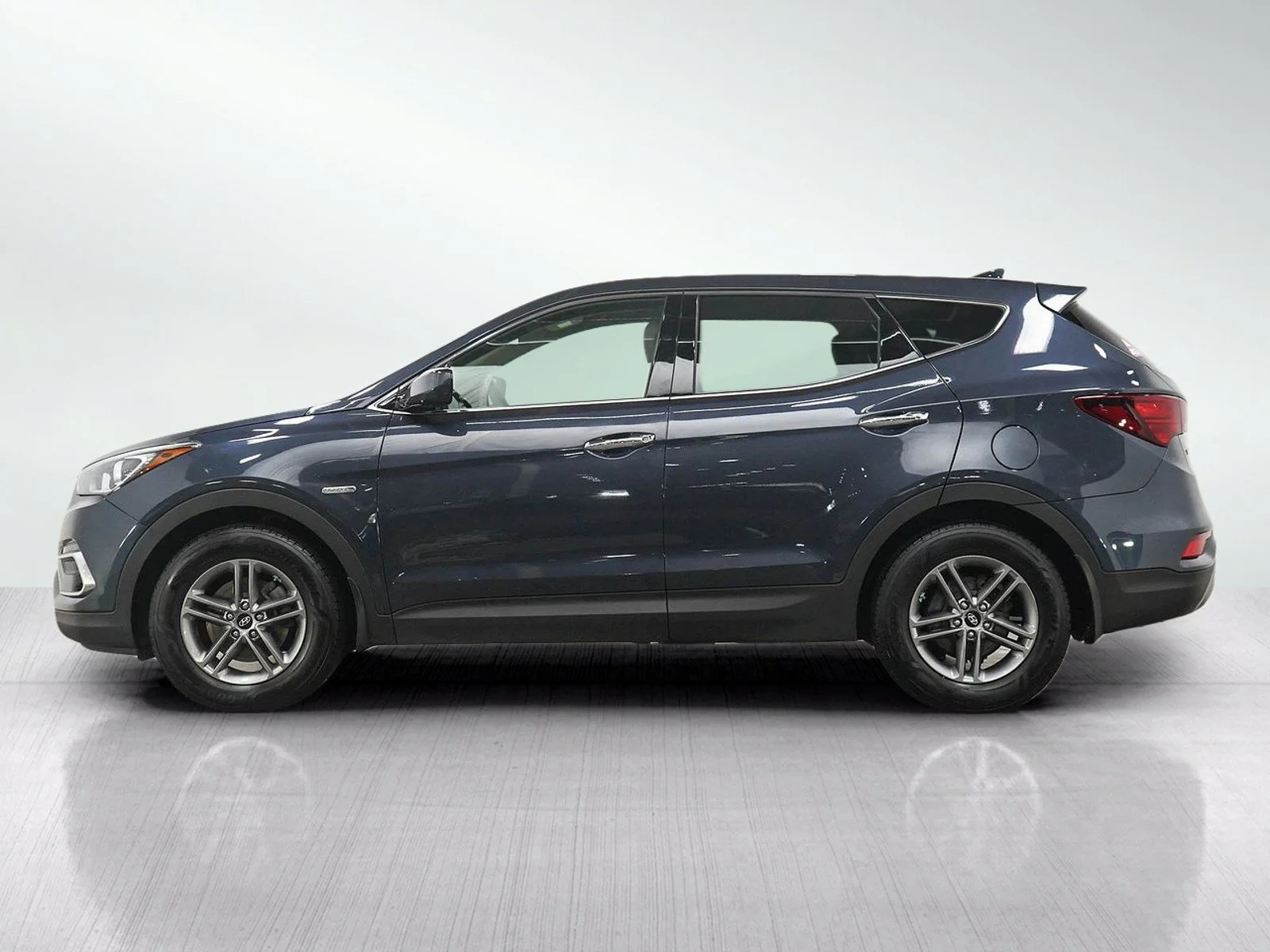 Used 2017 Hyundai Santa Fe Sport with VIN 5NMZT3LB0HH022346 for sale in Wayzata, Minnesota