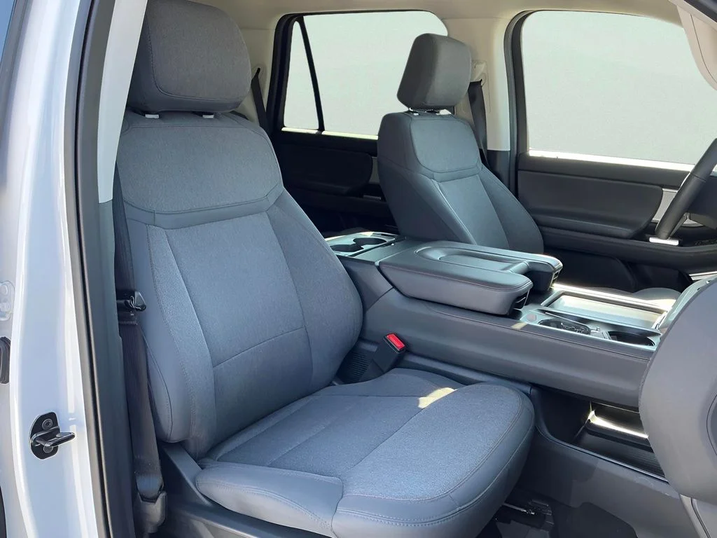 Used 2025 White Ford Active image 18