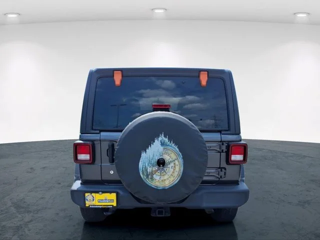 Used 2020 Gray Jeep Sport image 21
